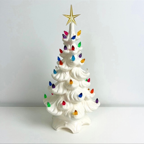 Atlantic Mold Other - Atlantic Mold Vintage White Multicolor Bulb Ceramic Christmas Tree